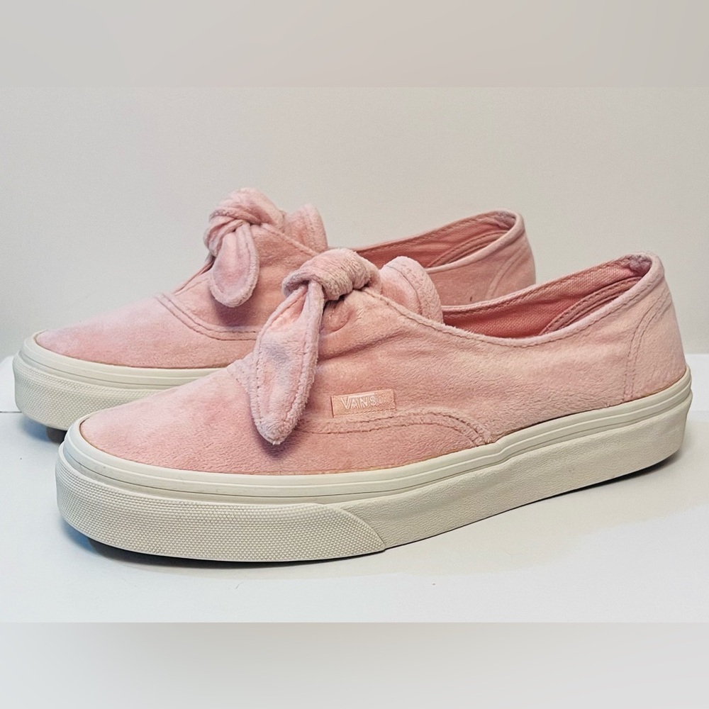 Vans Knotted Velvet Rose Limited Edition 5.5